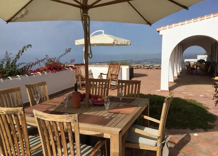 Perla Blanca * Sayalonga